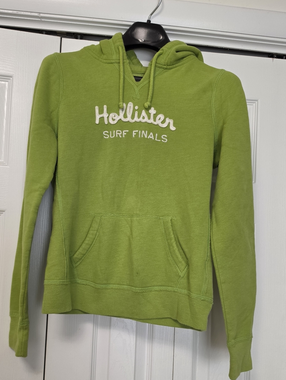 Hollister Lime Green Pullover Hoodie Sweatshirt